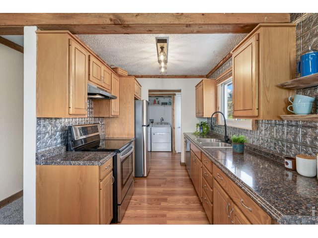 Property Photo 3 LG Stainless Steel Appliances