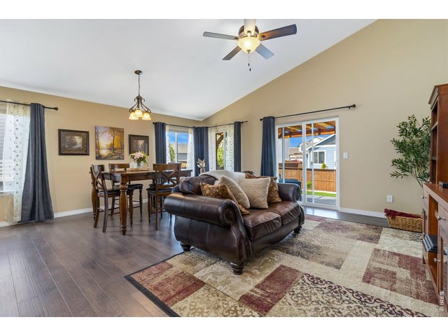 Property Photo 6 Spacious Main Floor Living area, Dining and Kitchen 