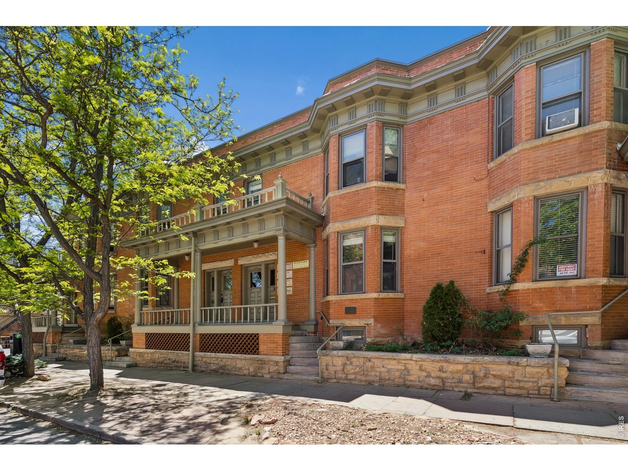 Property Photo 1 