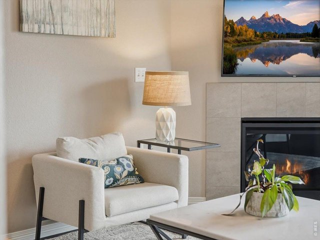 Property Photo 16 Cozy Living Space
