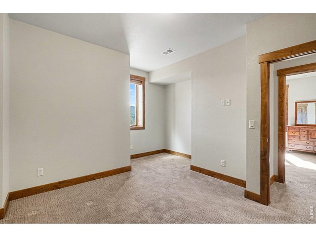 Property Photo 26 Fitness room or 4th bedroom
