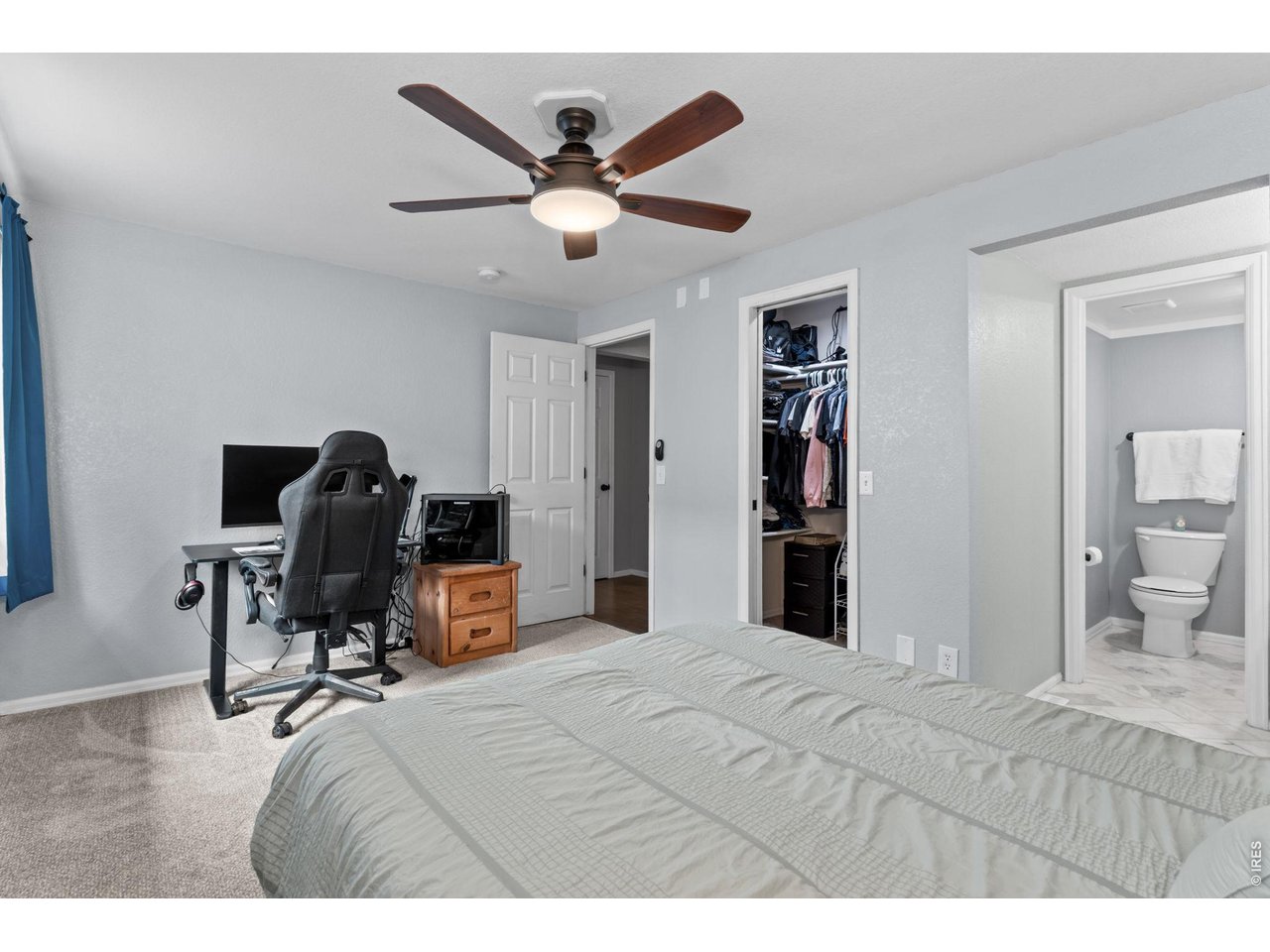 Main-level primary bedroom