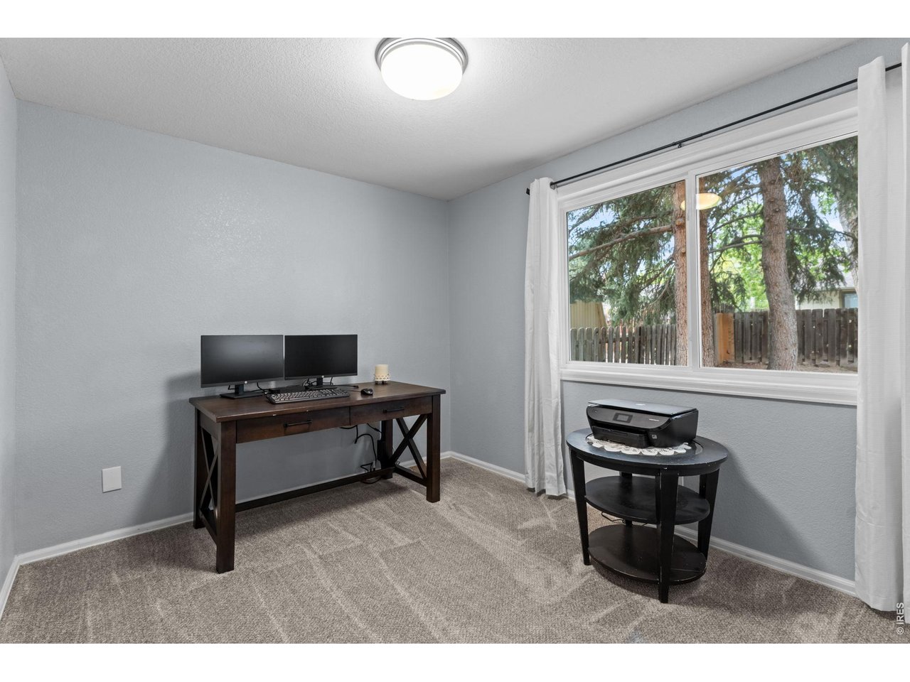 Second main-level bedroom