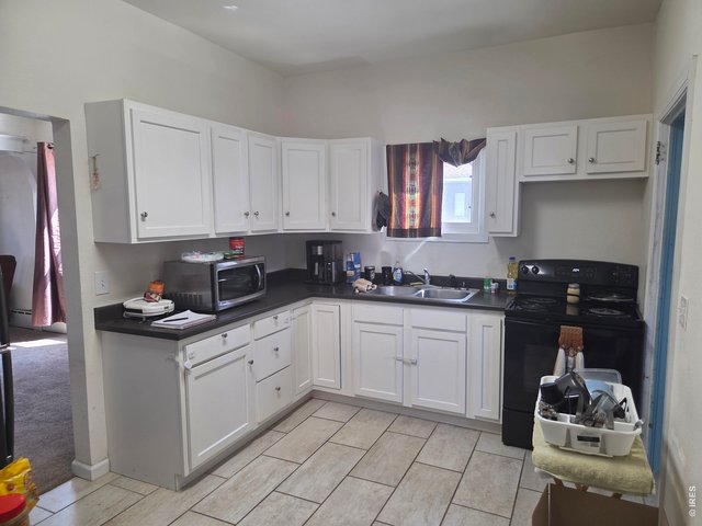 Property Photo 2 Kitchen