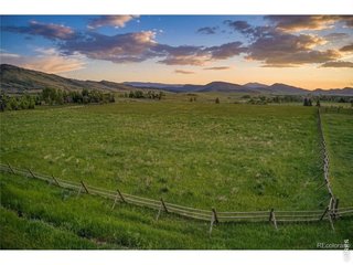 4930 Caribou Springs Trl Longmont, CO 80503