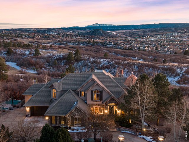 Property Photo 2 Nestled in an upscale residential area of Castle Rock w/ quick access to downtown amenities, Interstate 25, shopping, dining, parks, & trails while maintaining privacy & scenic mountain views. 