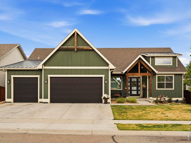 Property Photo 1 Gorgeous curb appeal
