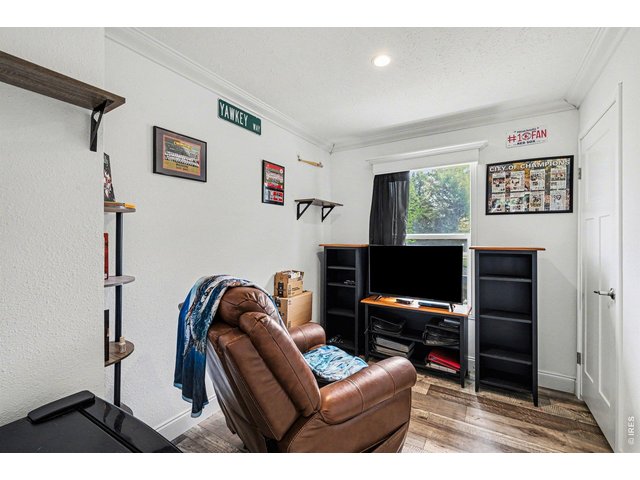 Property Photo 10 Bedroom / Office