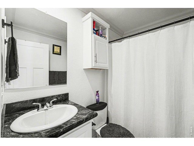 Property Photo 11 Bathroom 2