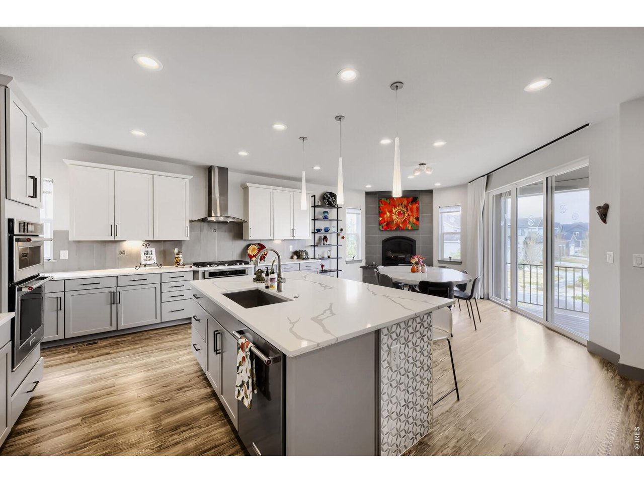 KITCHN AND DINING ROOM