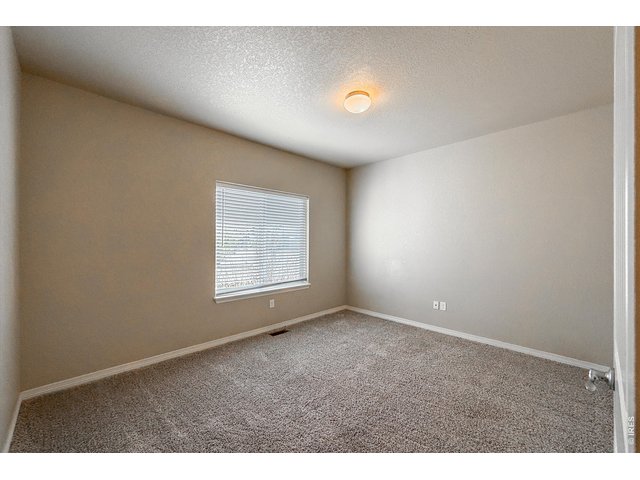 Property Photo 6 Office