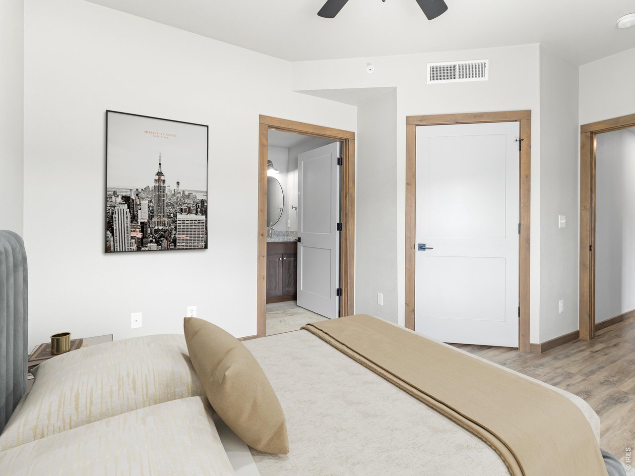 Primary suite