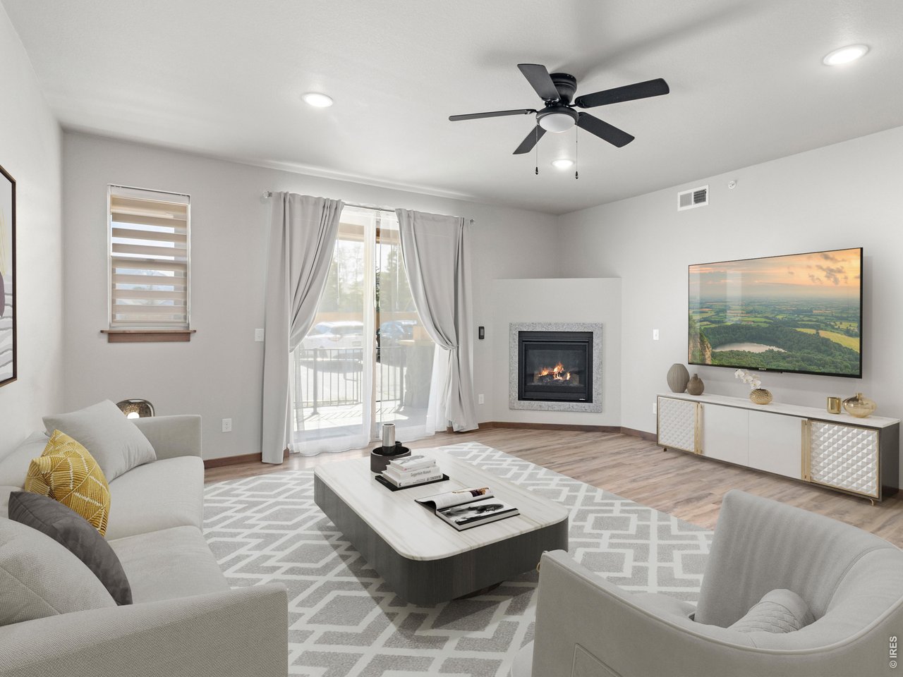 Warm & inviting interior