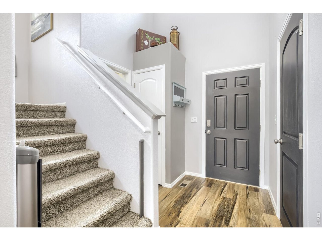 Entry foyer with soaring ceilings