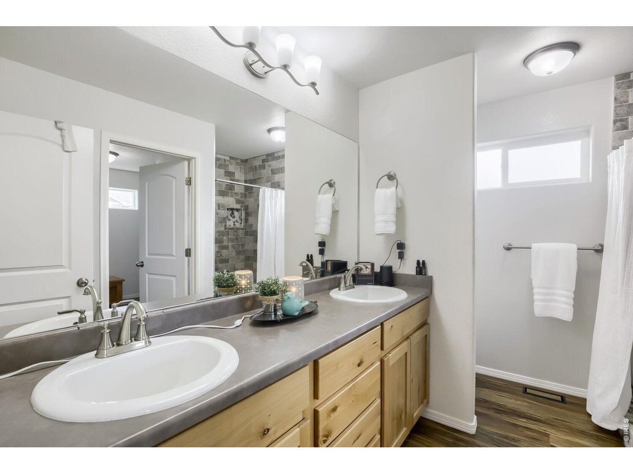 Primary bath with dual vanities