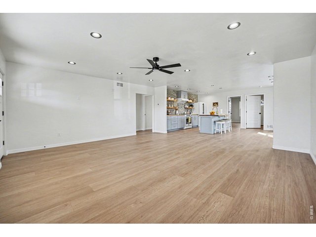 Property Photo 6 Great Room