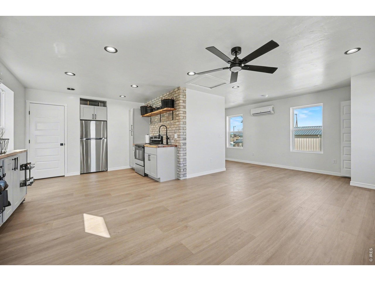 Property Photo 28 Full Studio Apartment