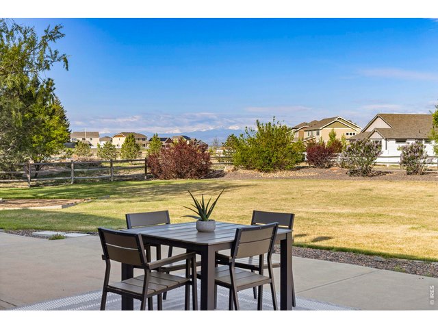 Property Photo 37 Amazing Mountain Views of Longs Peak and Back Range