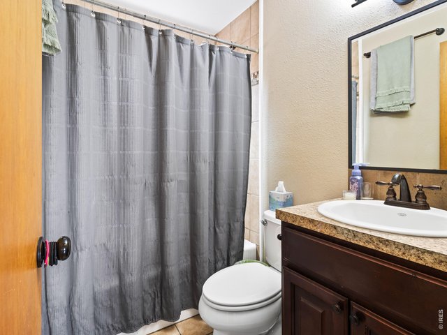Property Photo 30 Full bathroom lower level