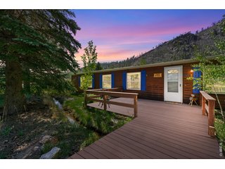 185 Meadow Ln Bellvue, CO 80512