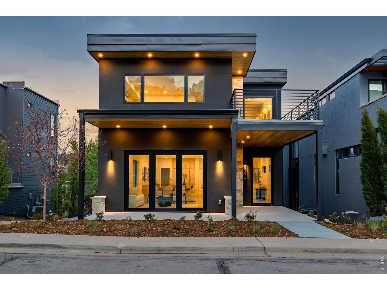 Built by Wikstrom Builders, this nearly 5,106SF residence welcomes you with multiple seamless indoor-outdoor living areas and breathtaking views. 