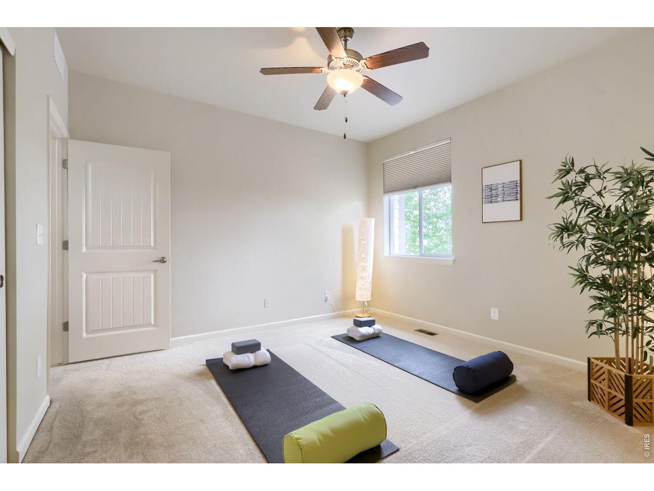 Bedroom 4 ensuite with jack-n-jill bath