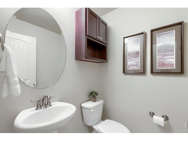 Property Photo 16 Powder bath on main level