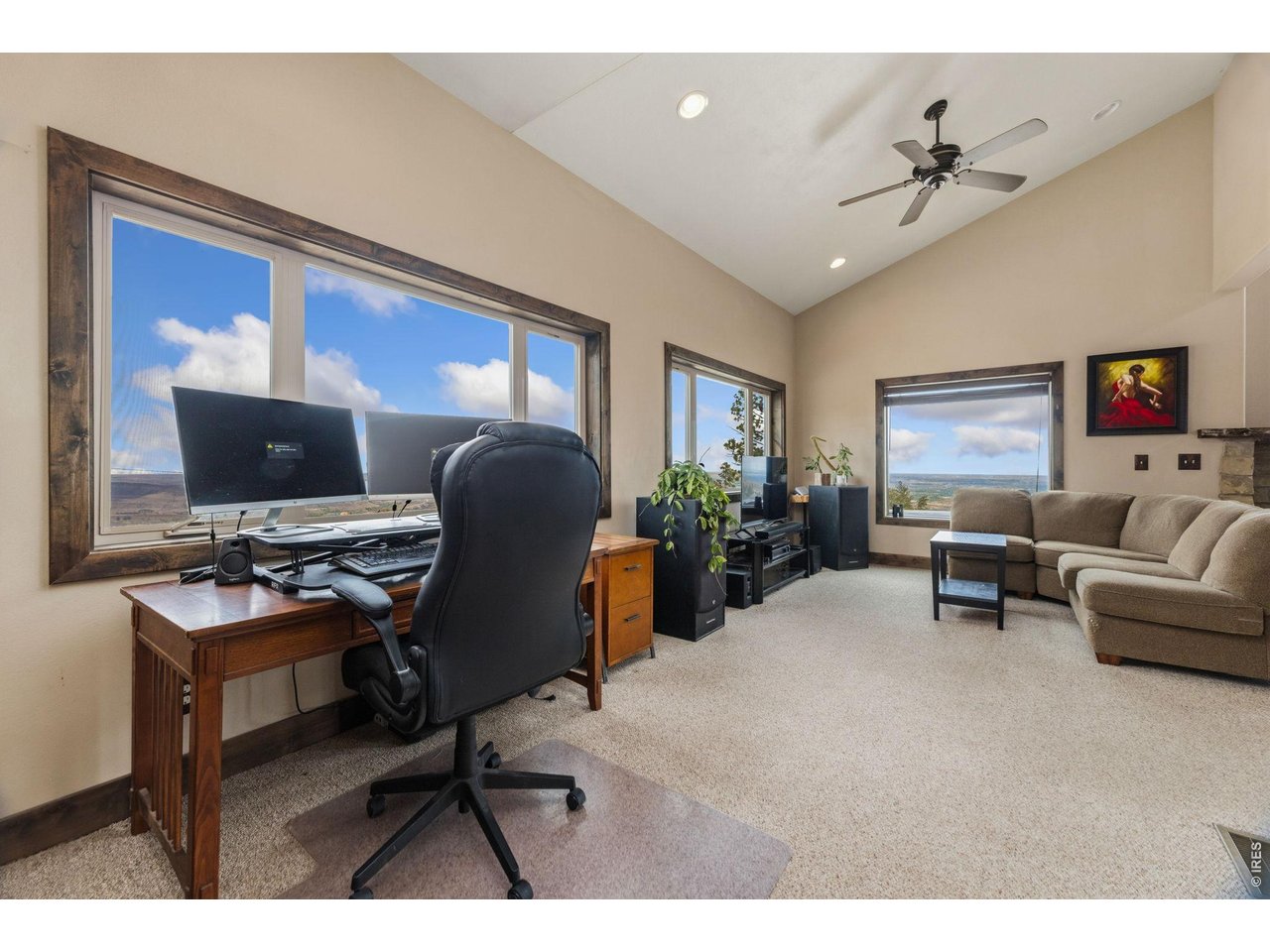 Property Photo 19 Imagine working at your desk with these views.