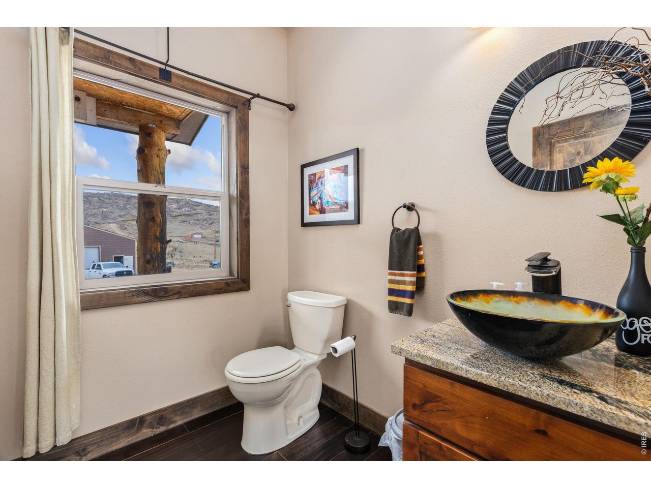 Property Photo 20 Main floor half Bath