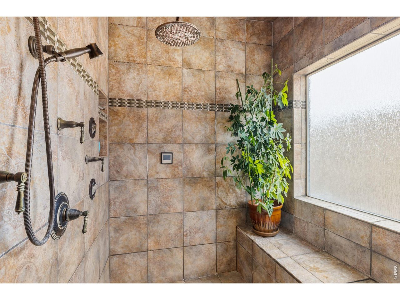 Property Photo 25 Enjoy a Steam Shower after a long day