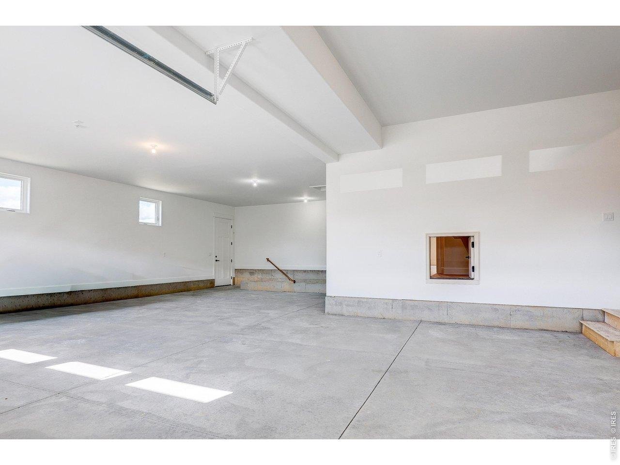 Property Photo 47 4 Car Tandem Garage