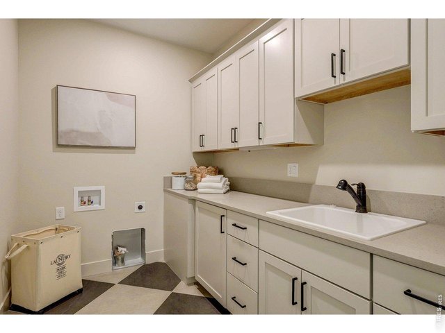 Property Photo 21 Main Floor Laundry