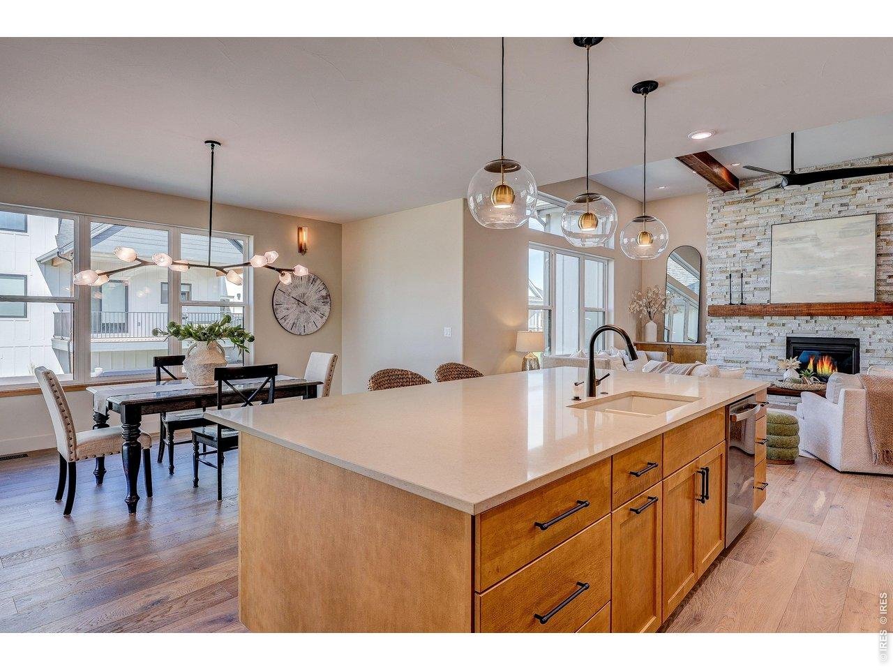 Property Photo 13 Kitchen