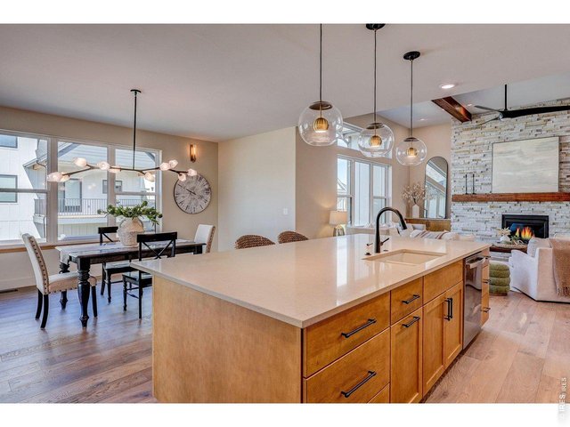 Property Photo 13 Kitchen