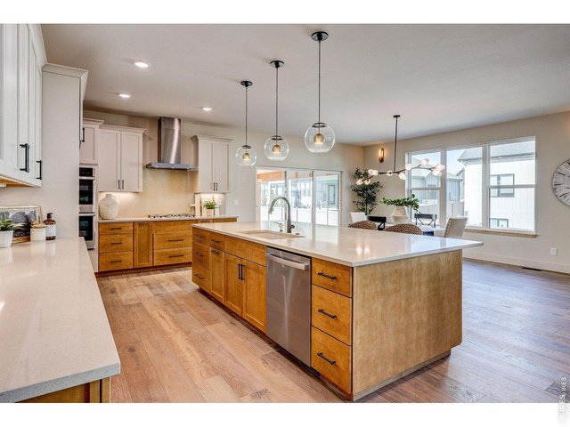 Property Photo 9 Kitchen