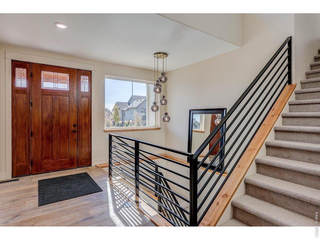 Property Photo 3 Entry