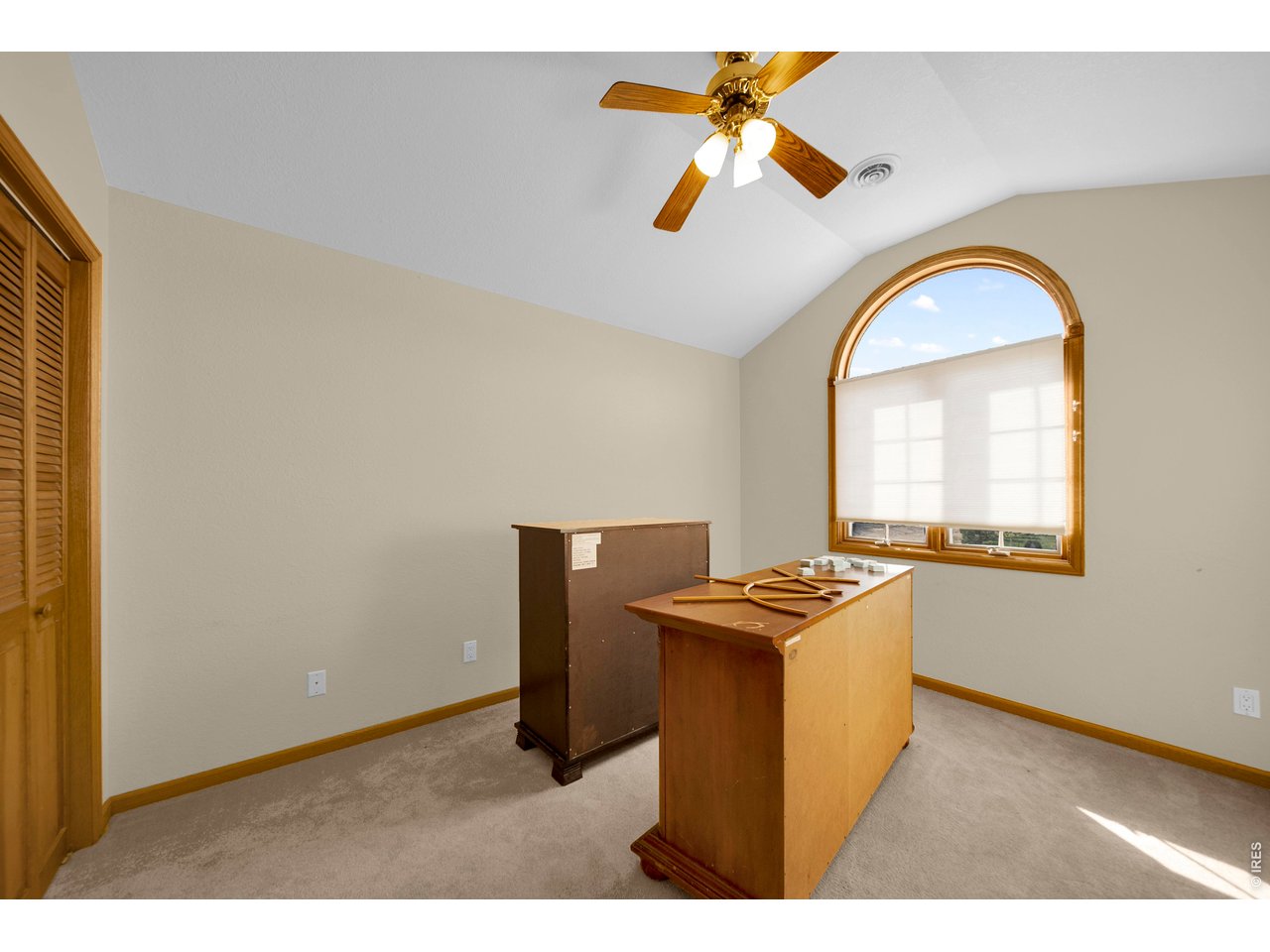 Upstairs Bedroom #2