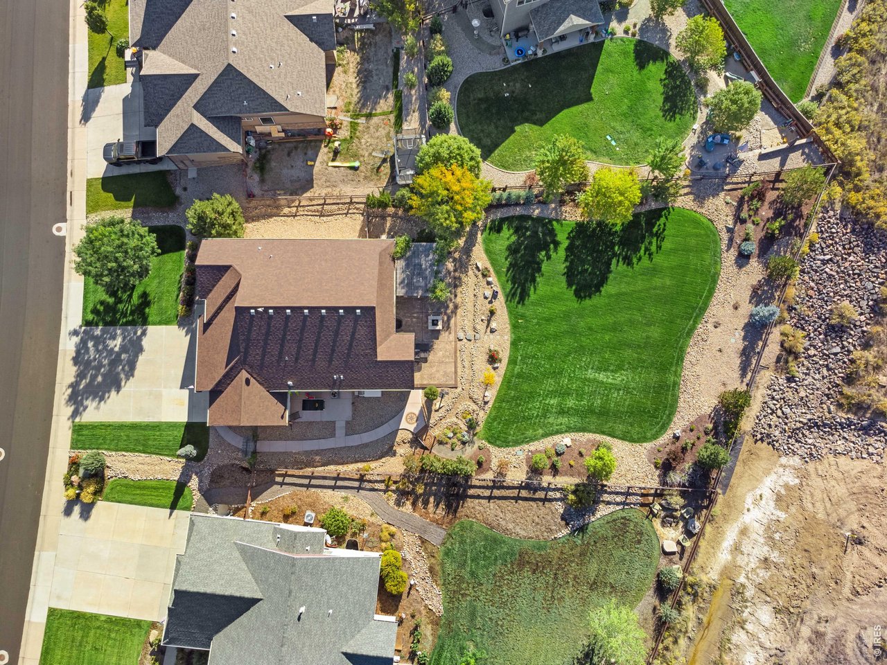 Overhead view of the entire manicured lot