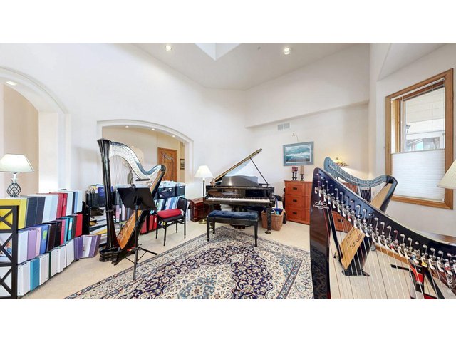 Property Photo 17 Music room near entrance 