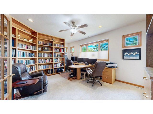 Property Photo 18 Office