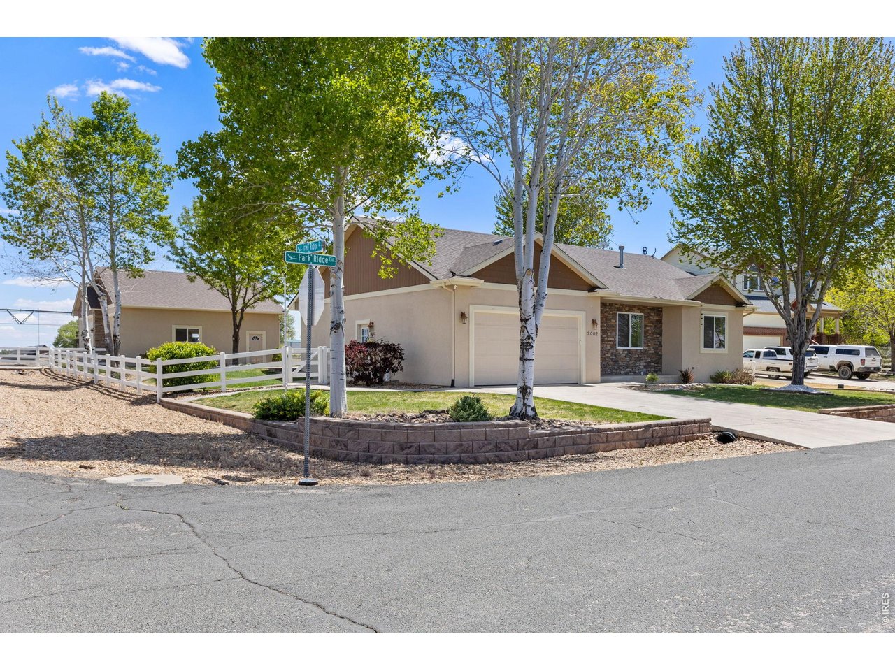 Situated on a private corner lot in a quiet cul-de-sac, this property backs to farm ground offering a peaceful, tucked-away feeling while still being conveniently close to town and ample amenities.