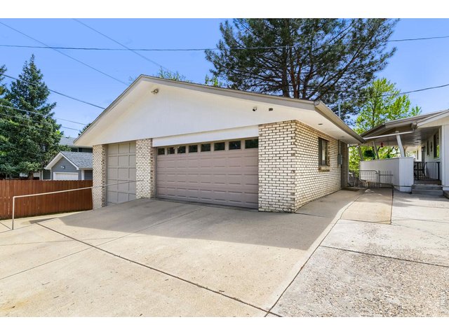 Property Photo 31 1080 sq ft! 