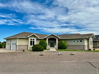 131 Club Rd Sterling, CO 80751