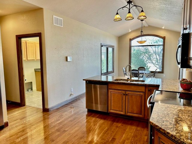 Property Photo 19 Beautiful Kitchen Flooring