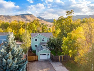 217 Park St Lyons, CO 80540