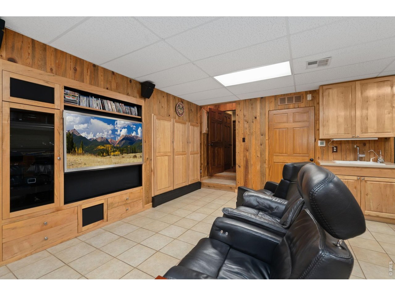 Family room for entertaining and media
