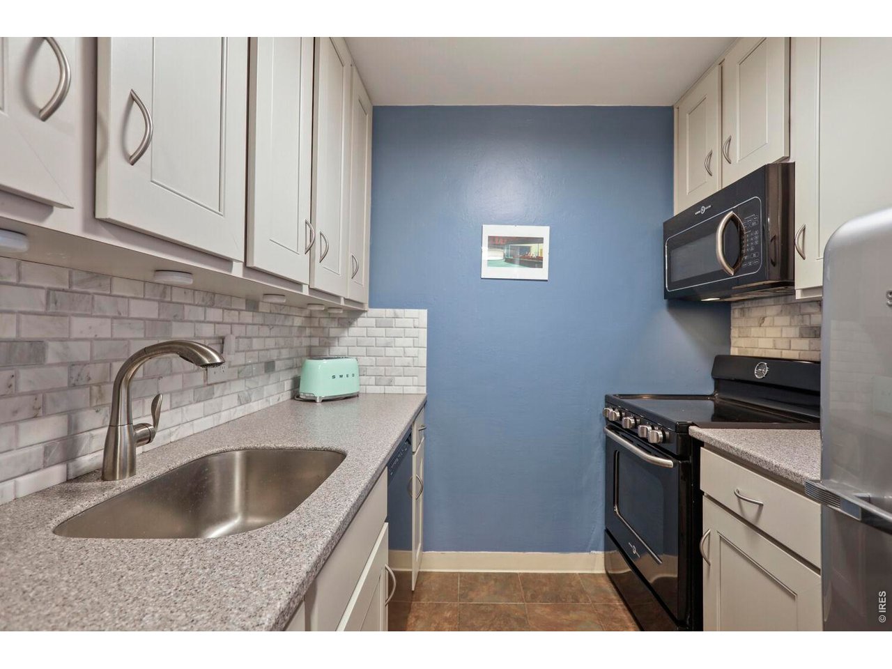 Upgraded kitchen with prep space