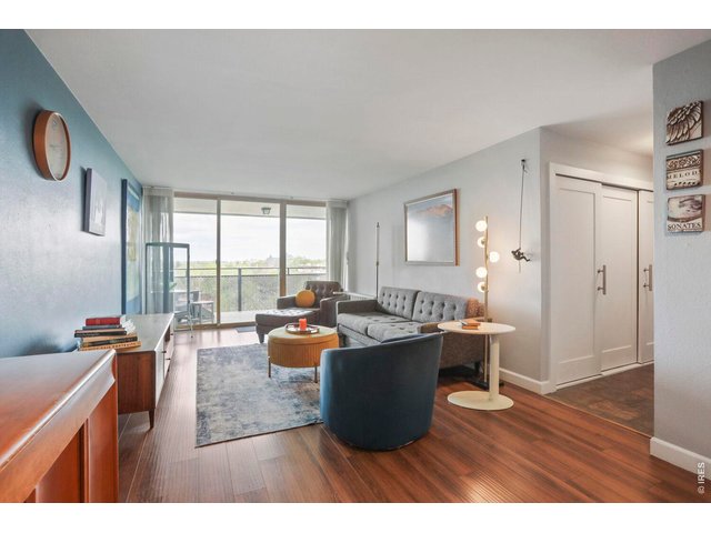 Property Photo 3 Large patio doors with great light