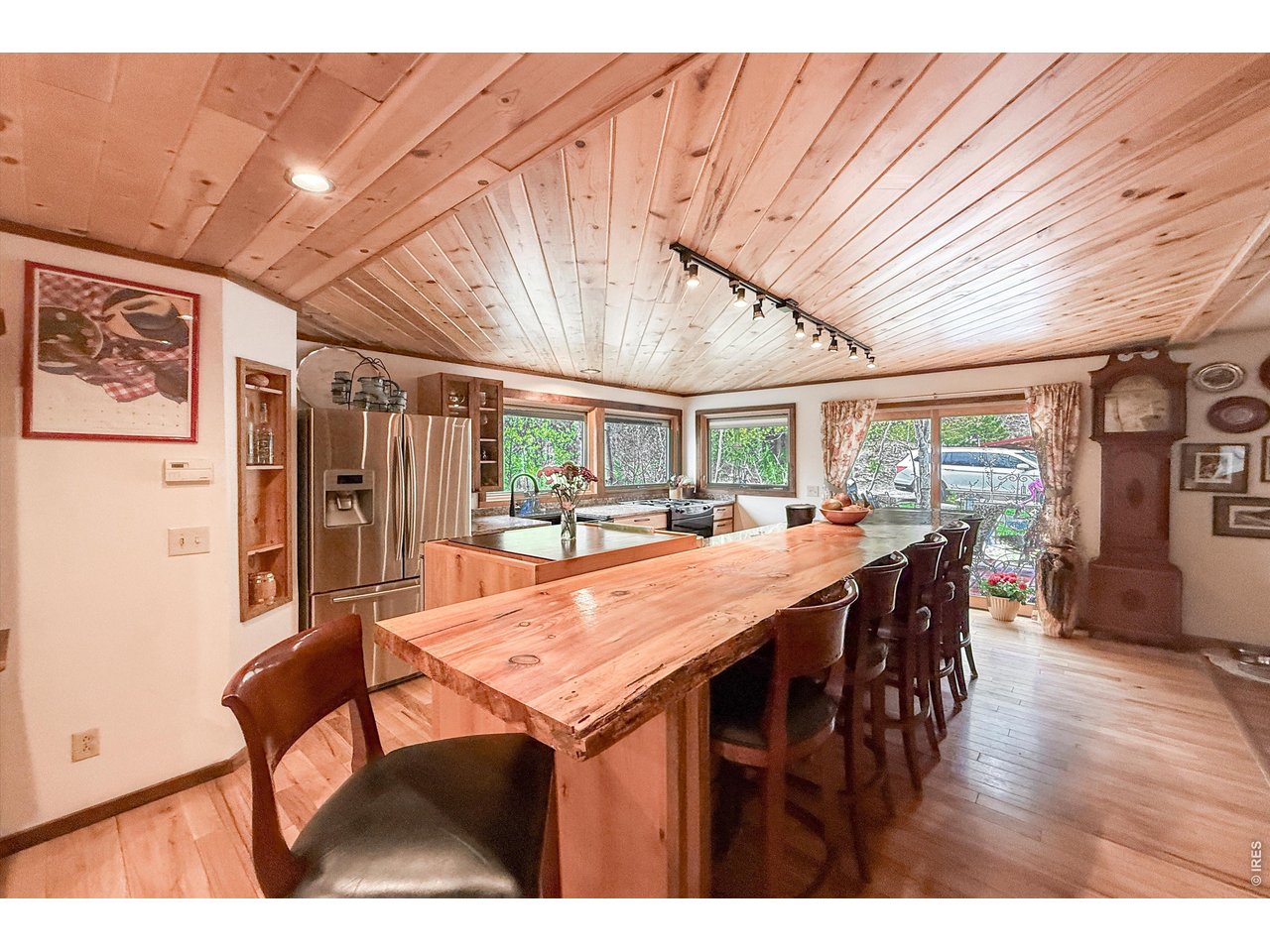 Property Photo 13 