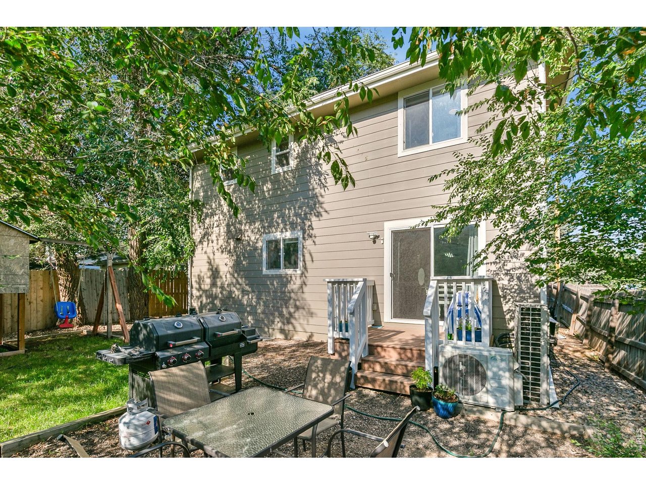 Low maintenance yard, high enjoyment